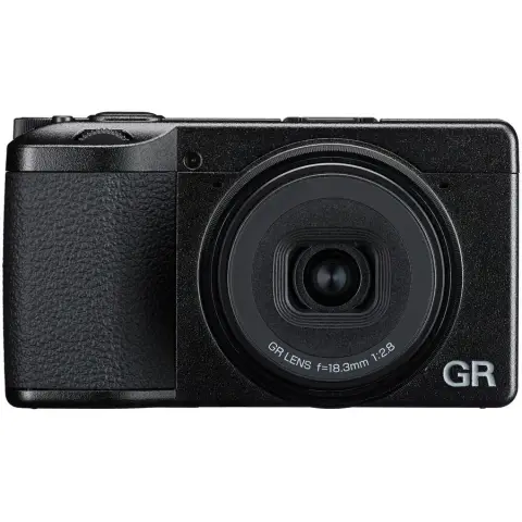 Ricoh GR IV